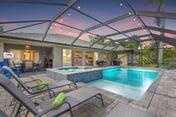 Flip Flops with Pool - Spa - Pet Friendly