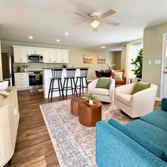 Mimosa Stay Cottage - Thomasville Relax and Play