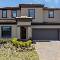 4BR Balmoral Home with Private Pool & Views