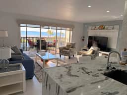 Sunset Beach 101 Beach Front Unit