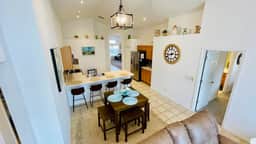Stunning South facing vacation home w/ pool & spa!