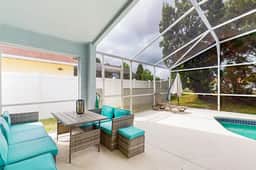 Open Plan 4 Bed Home w/ West Facing Pool (409)