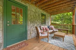Creekside Cabin - Golf and Snow Skiing Access