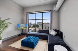 Luxury Apartment w/ City Views - Leonard Building