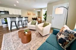 Mimosa Stay Cottage - Thomasville Relax and Play