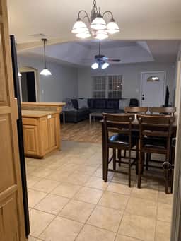 Spacious Valdosta Getaway