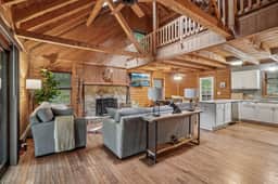 Wolf Laurel Cabin with Hot Tub Near Skiing - Image 5
