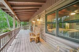 Wolf Laurel Cabin with Hot Tub Near Skiing - Image 3