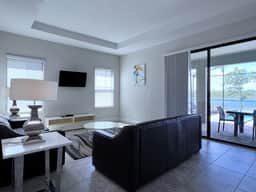 192KB - Balmoral Resort - Image 2