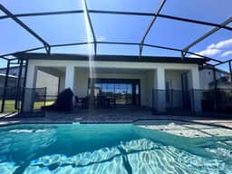 210BP - Balmoral Resort - Image 5