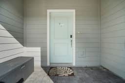 7589OSL-Solterra Resort - Image 4
