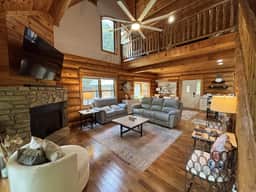 Mountain Music/205 Chestnut Village - Image 3