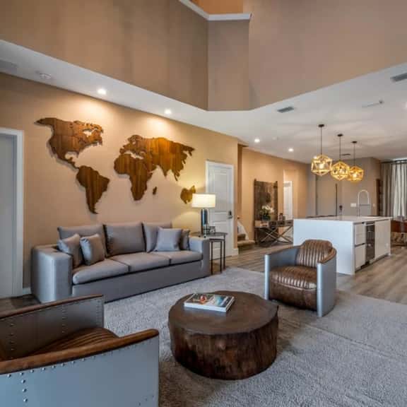 Elegant Luxury Townhouse Near Disney Parks - Image 1