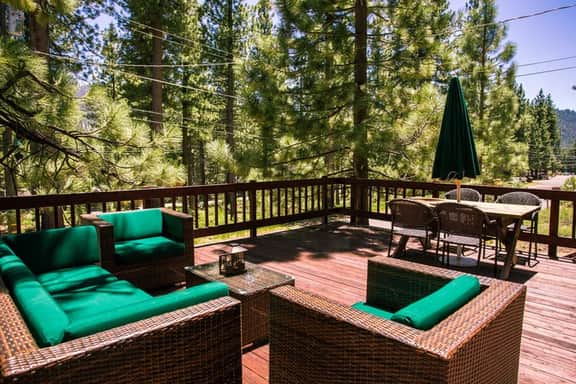 Shady Pines Cabin w/ Hot Tub & Forest Views