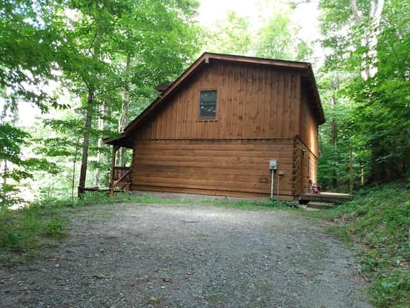 Wolf Laurel Bee Mountain Retreat - Pet Friendly
