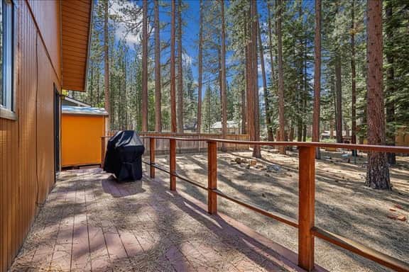 Chibcha Mountain Retreat: Near Lake, Ski & Hiking
