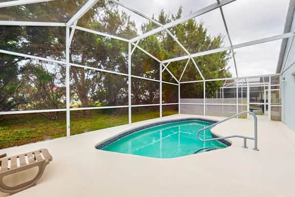 Open Plan 4 Bed Home w/ West Facing Pool (409)