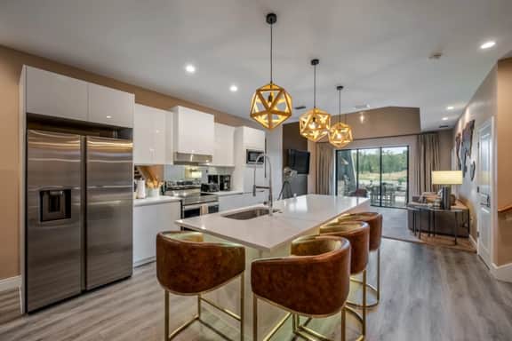 Luxury Family Townhouse Near Disney & Dining