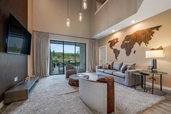 Stylish Townhouse Near Disney for Families
