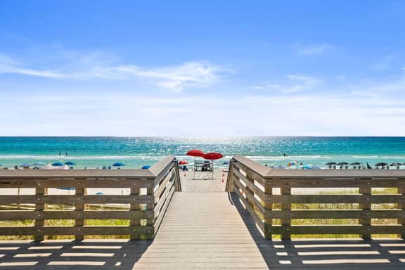 Hilltop Haven with LSV, Spa, and Accessible Beach
