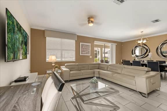 Grand 10-Bedroom Estate with Games Room and Resort Amenities