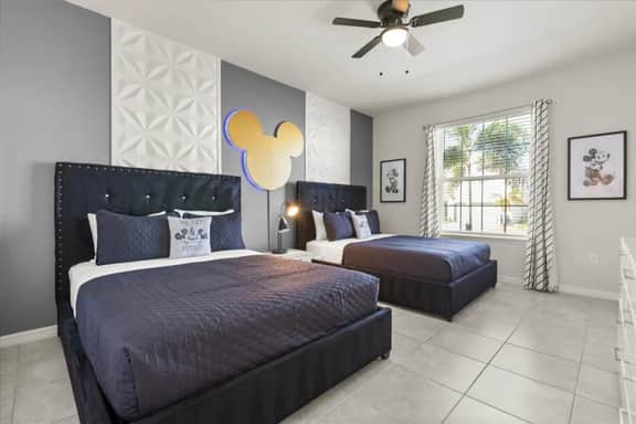 10 BED | 8 BATH Villa Gamesroom & POOL 3621Lily