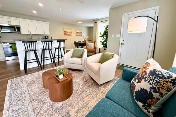 Mimosa Stay Cottage - Thomasville Relax and Play