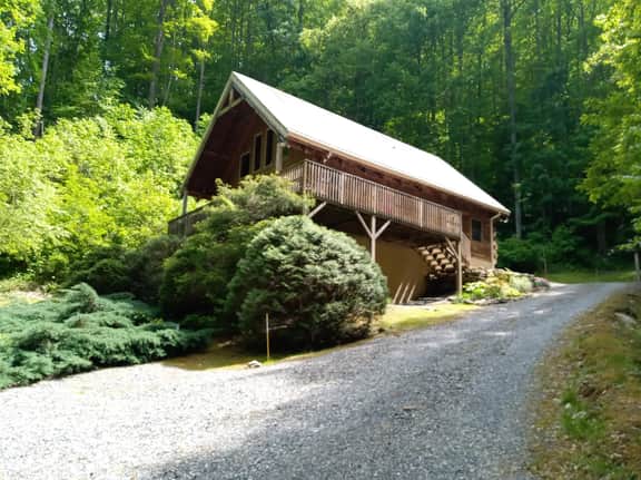 3BR Chalet with Hot Tub & Trout Stream