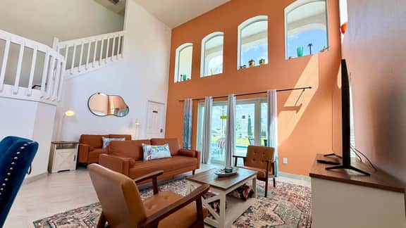 4BR Modern Pool Home Near Disney - Image 3