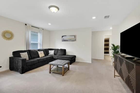 3931LA-Windsor Island Resort - Image 4
