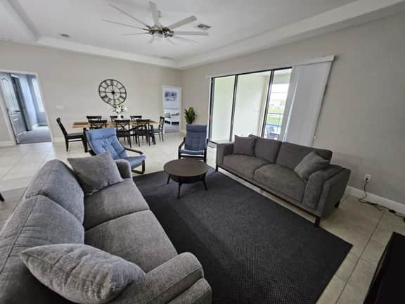 163KB - Balmoral Resort - Image 3