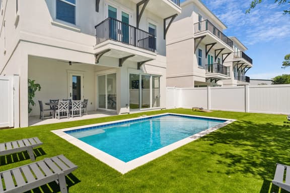 Endless Summer Estate with Pool and Game Room