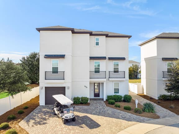 Grand Vista Chateau with LSV and Pool