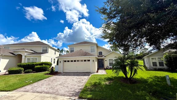 4 Bed Home with Views of the Golf course (132) - Image 1