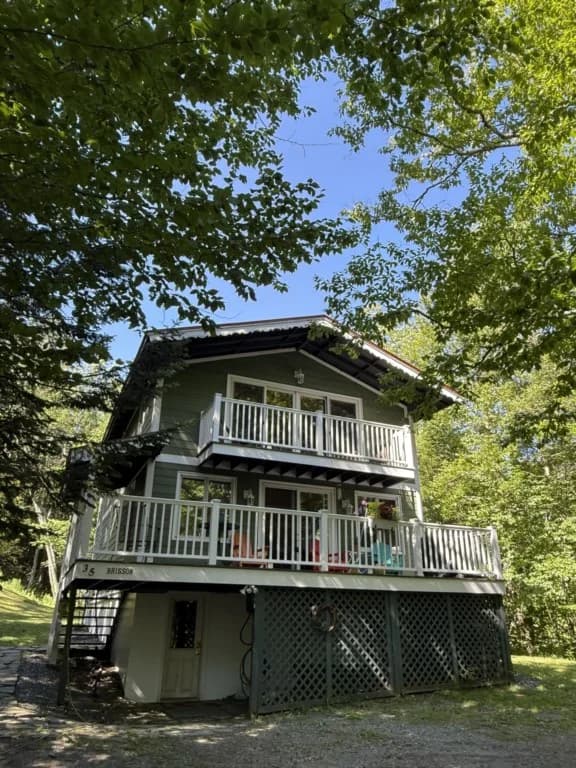 Chalet Jay - Vermont Ski and Golf Retreat - Image 1