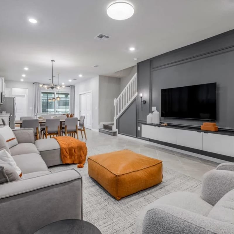 Beautiful 5BR ~ Windsor Cay ~ Near Parks